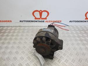 Gebruikte Dynamo Mercedes 200-300D (W123) 300 D Prijs € 200,00 Margeregeling aangeboden door Alexander Autodemontage