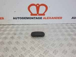 Gebruikte Ruitensproeier voor Volkswagen Golf VIII (CD1) 1.5 eTSI 16V Prijs € 10,00 Margeregeling aangeboden door Alexander Autodemontage