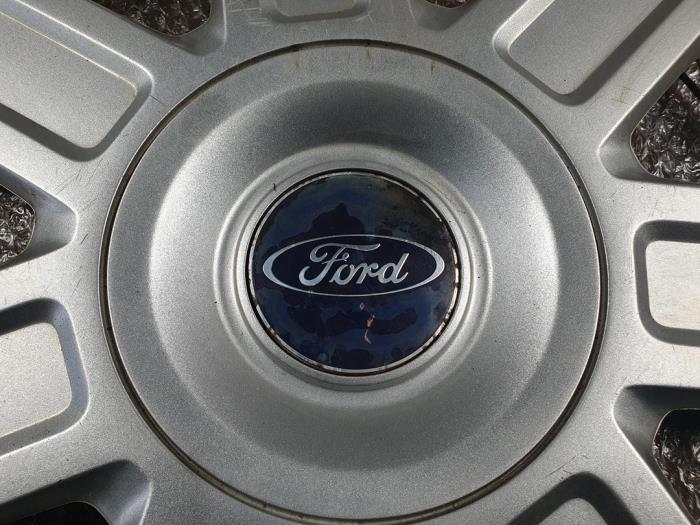 Wieldop van een Ford Focus C-Max 1.8 TDCi 16V 2006
