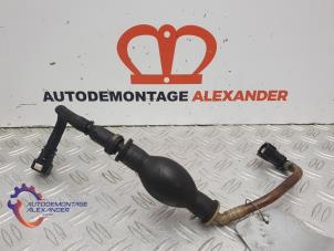 Gebruikte Brandstofleiding Peugeot 307 (3A/C/D) 2.0 HDi 90 Prijs € 20,00 Margeregeling aangeboden door Alexander Autodemontage