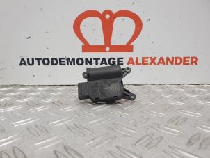 Gebruikte Kachelklep Motor Audi A3 Cabriolet (8P7) 2.0 TDI 16V Prijs op aanvraag aangeboden door Alexander Autodemontage