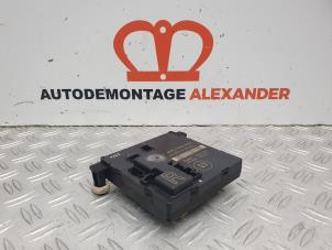 Gebruikte Deur module Mercedes E (W211) 2.2 E-200 CDI 16V Prijs € 44,99 Inclusief btw aangeboden door Alexander Autodemontage