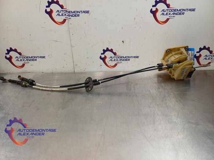Gebruikte Schakelmechaniek Ford C-Max (DM2) 1.6 16V Prijs € 70,00 Margeregeling aangeboden door Alexander Autodemontage