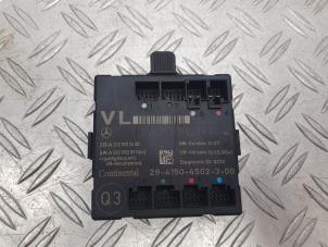 Gebruikte Deur module Mercedes C (W204) 2.2 C-180 CDI 16V BlueEFFICIENCY Prijs € 47,50 Inclusief btw aangeboden door Alexander Autodemontage