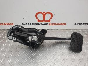 Gebruikte Rempedaal Mercedes C (W204) 2.2 C-180 CDI 16V BlueEFFICIENCY Prijs op aanvraag aangeboden door Alexander Autodemontage