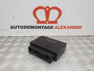 Gebruikte Module Comfort Volkswagen Transporter T5 2.5 TDi Prijs op aanvraag aangeboden door Alexander Autodemontage
