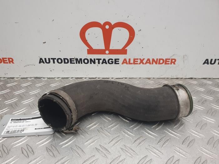 Gebruikte Intercooler Buis Volkswagen Transporter/Caravelle T5 2.0 TDI DRF Prijs op aanvraag aangeboden door Alexander Autodemontage