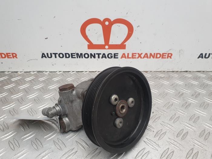 Gebruikte Stuurpomp BMW 5 serie Touring (E61) 525d 24V Prijs € 139,98 Inclusief btw aangeboden door Alexander Autodemontage