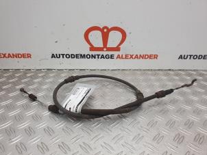 Gebruikte Handrem Kabel Volkswagen Transporter/Caravelle T5 2.0 TDI DRF Prijs op aanvraag aangeboden door Alexander Autodemontage