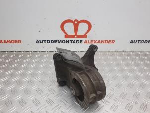 Gebruikte Versnellingsbak Steun BMW Mini One/Cooper (R50) 1.6 16V One Prijs op aanvraag aangeboden door Alexander Autodemontage