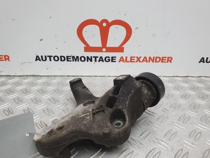 Gebruikte Spanrol Multiriem Volkswagen Golf V (1K1) 1.6 FSI 16V Prijs op aanvraag aangeboden door Alexander Autodemontage