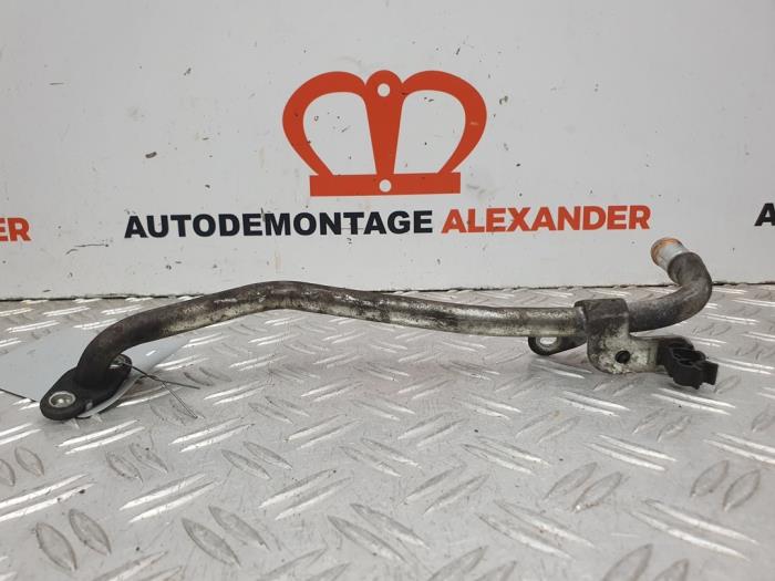 Gebruikte Waterpijp Opel Corsa D 1.3 CDTi 16V ecoFLEX Prijs op aanvraag aangeboden door Alexander Autodemontage