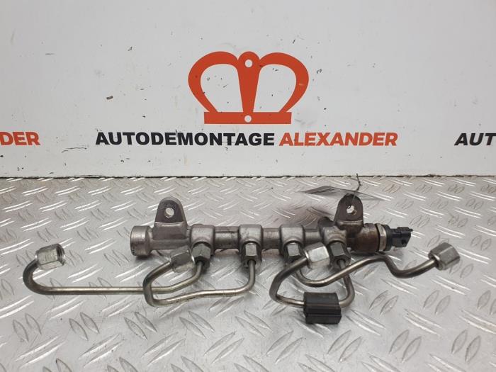 Gebruikte Common rail (Injectie) Opel Insignia 2.0 CDTI 16V 163 Ecotec Prijs € 70,00 Inclusief btw aangeboden door Alexander Autodemontage