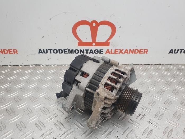 Gebruikte Dynamo Hyundai i20 1.2i 16V Prijs € 65,00 Margeregeling aangeboden door Alexander Autodemontage