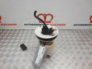 Gebruikte Tank element Pomp Ford Fiesta 6 (JA8) 1.25 16V Prijs € 49,99 Margeregeling aangeboden door Alexander Autodemontage