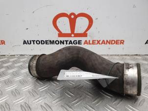 Gebruikte Intercooler Slang Volkswagen Transporter T5 1.9 TDi Prijs op aanvraag aangeboden door Alexander Autodemontage