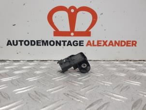 Gebruikte Turbodruk sensor Renault Clio IV (5R) 0.9 Energy TCE 90 12V Prijs € 25,00 Margeregeling aangeboden door Alexander Autodemontage