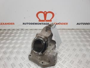 Gebruikte Motorsteun Mercedes E (W211) 2.2 E-200 CDI 16V Prijs op aanvraag aangeboden door Alexander Autodemontage