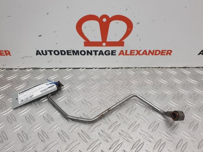 Gebruikte Oliedruk Leiding Peugeot 308 SW (L4/L9/LC/LJ/LR) 1.6 BlueHDi 115 Prijs op aanvraag aangeboden door Alexander Autodemontage