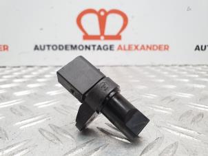 Gebruikte Nokkenas Sensor BMW 3 serie (E46/4) 316i 16V Prijs € 20,00 Margeregeling aangeboden door Alexander Autodemontage