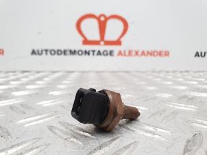 Gebruikte Temperatuursensor Motor BMW 3 serie (E46/4) 316i 16V Prijs op aanvraag aangeboden door Alexander Autodemontage