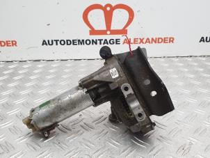 Gebruikte Stappenmotor Audi A4 (B6) 2.0 20V Prijs op aanvraag aangeboden door Alexander Autodemontage