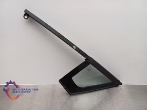 Gebruikte Extra Ruit 4Deurs rechts-voor Renault Clio IV (5R) 0.9 Energy TCE 90 12V Prijs € 59,99 Inclusief btw aangeboden door Alexander Autodemontage