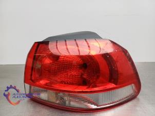 Gebruikte Achterlicht rechts Volkswagen Golf VI (5K1) 1.6 TDI 16V Prijs € 20,66 Margeregeling aangeboden door Alexander Autodemontage