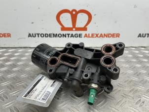 Gebruikte Oliefilterhuis Volkswagen Polo V (6R) 1.4 TDI Prijs € 14,99 Margeregeling aangeboden door Alexander Autodemontage
