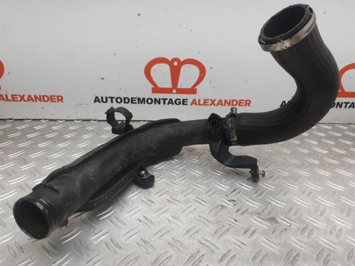Gebruikte Intercooler Buis Volkswagen Golf VI Variant (AJ5/1KA) 2.0 TDI 16V Prijs op aanvraag aangeboden door Alexander Autodemontage