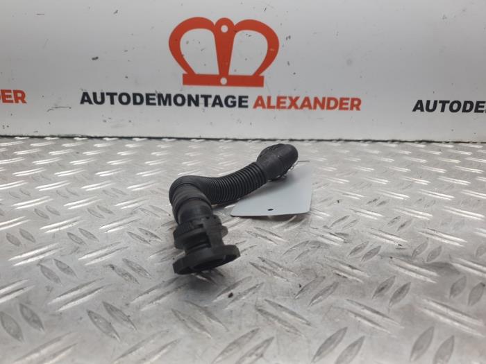 Carterventilatie Volkswagen Golf VI Variant (AJ5/1KA), 2009 / 2013 2.0 TDI 16V, Combi/o, Diesel, 1.968cc, 100kW (136pk), FWD, CBDA; CFHB, 2009-07 / 2013-07 (Gebruikt)