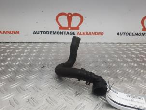 Gebruikte Radiateurslang Volkswagen Golf VI Variant (AJ5/1KA) 2.0 TDI 16V Prijs op aanvraag aangeboden door Alexander Autodemontage