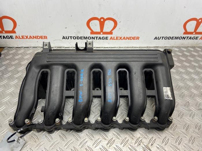 Gebruikte Spruitstuk Inlaat BMW 5 serie (E60) 530d 24V Prijs op aanvraag aangeboden door Alexander Autodemontage