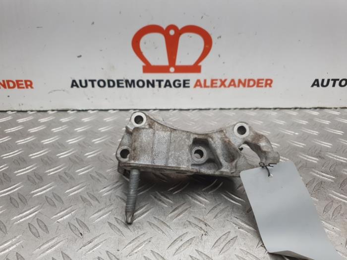 Motorsteun Ford Focus 3 Wagon, 2010 / 2020 1.6 TDCi 95, Combi/o, Diesel, 1.560cc, 70kW (95pk), FWD, T3DA; T3DB, 2010-07 / 2018-05 (Gebruikt)