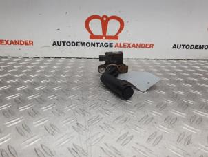 Gebruikte Olie niveau sensor Mercedes A (W168) 1.6 A-160 Prijs op aanvraag aangeboden door Alexander Autodemontage