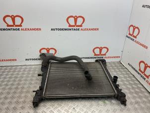 Gebruikte Radiateur Chevrolet Spark (M300) 1.0 16V Prijs € 29,99 Margeregeling aangeboden door Alexander Autodemontage