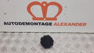 Gebruikte Oliedop Mercedes C (W204) 2.2 C-180 CDI 16V BlueEFFICIENCY Prijs op aanvraag aangeboden door Alexander Autodemontage