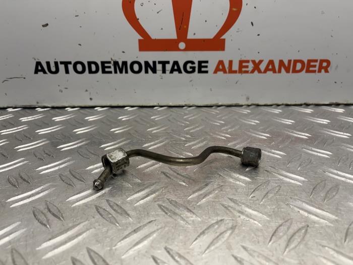 Gebruikte Brandstofleiding Opel Insignia Sports Tourer 2.0 CDTI 16V 130 ecoFLEX Prijs op aanvraag aangeboden door Alexander Autodemontage