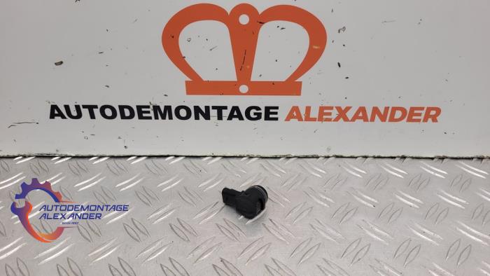 Gebruikte Sensor PDC Skoda Octavia Combi (5EAC) 1.6 TDI Greenline 16V Prijs € 25,00 Margeregeling aangeboden door Alexander Autodemontage