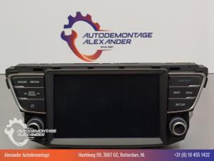 Gebruikte Navigatie Display Hyundai i20 (GBB) 1.2i 16V Prijs € 550,00 Margeregeling aangeboden door Alexander Autodemontage