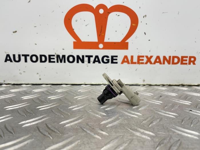 Gebruikte Nokkenas Sensor Opel Corsa D 1.3 CDTi 16V ecoFLEX Prijs op aanvraag aangeboden door Alexander Autodemontage