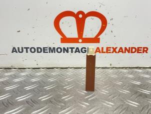 Gebruikte Antenne Versterker Peugeot 108 1.0 12V Prijs op aanvraag aangeboden door Alexander Autodemontage