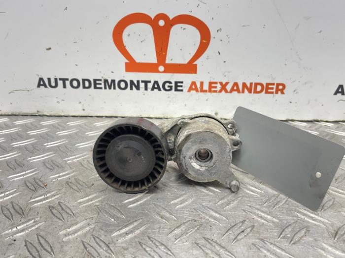 Gebruikte Spanrol Multiriem Peugeot 108 1.0 12V Prijs op aanvraag aangeboden door Alexander Autodemontage