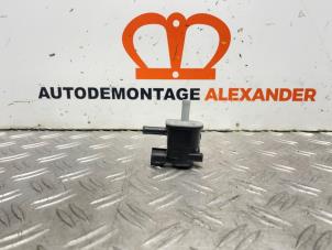 Gebruikte Vacuum ventiel Peugeot 108 1.0 12V Prijs op aanvraag aangeboden door Alexander Autodemontage