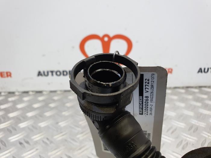 Carterventilatie van een Seat Ibiza ST (6J8) 1.2 TDI Ecomotive 2011