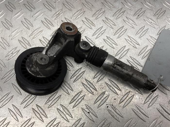 Gebruikte Spanrol Multiriem Volkswagen Crafter 2.5 TDI 30/32/35 Prijs € 30,00 Margeregeling aangeboden door Alexander Autodemontage