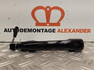 Gebruikte Deurgreep 4Deurs rechts-voor Renault Clio IV (5R) 0.9 Energy TCE 90 12V Prijs op aanvraag aangeboden door Alexander Autodemontage