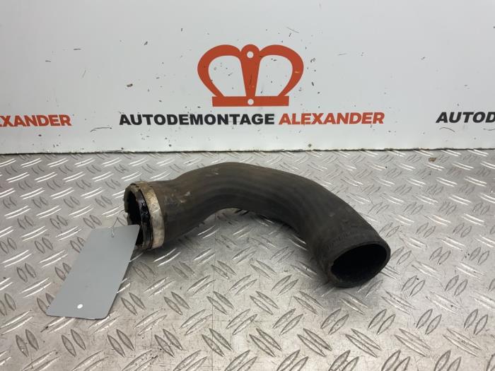 Gebruikte Intercooler Slang Skoda Octavia Combi (5EAC) 1.6 TDI Greenline 16V Prijs € 35,00 Margeregeling aangeboden door Alexander Autodemontage