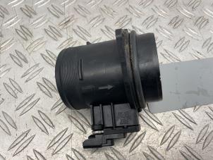 Gebruikte Luchthoeveelheidsmeter Citroen Jumpy 2.0 Blue HDI 120 Prijs op aanvraag aangeboden door Alexander Autodemontage