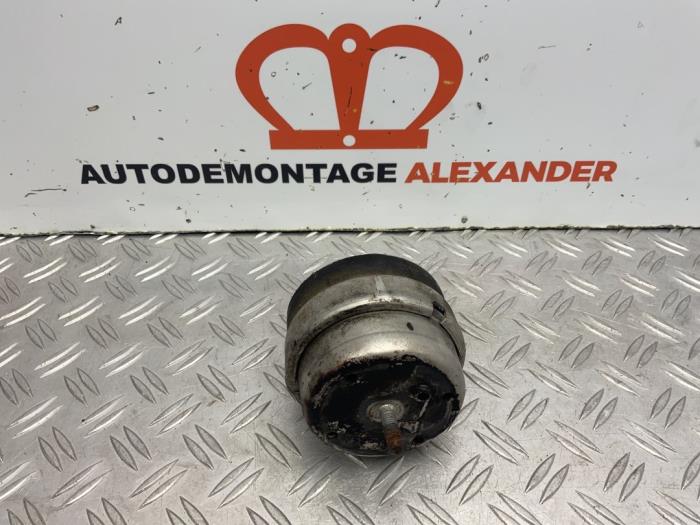 Gebruikte Motorrubber Audi A4 (B7) 2.0 TFSI 20V Quattro Prijs op aanvraag aangeboden door Alexander Autodemontage
